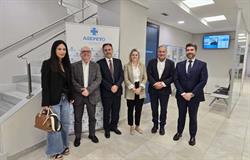 Encontro coa Mutua Asepeyo para impulsar a formación do Colexio