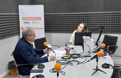 O noso Presidente, aborda temas clave no programa radiofónico "Distrito 15"