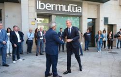 Nuestro Colegio asiste a la inauguración del nuevo centro de Ibermutua - Ourense