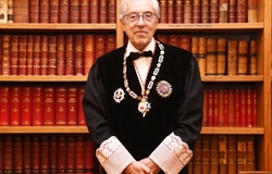 Nota de prensa: Ingreso en la RAGJYL de D. Miguel A. Cadenas Sobreira