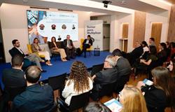 El Colegio asiste a un encuentro empresarial sobre el absentismo laboral